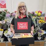 Win an Uncle Tobys Hamper from New World Merrilands