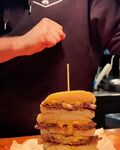 $10 Beef Burgers (World Record Attempt) @ Wilson Barbecue (Wellington)